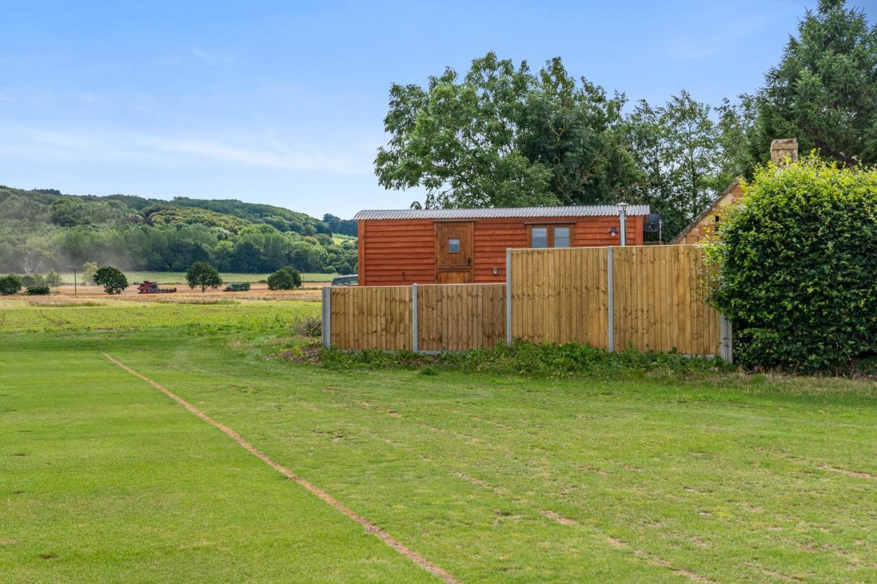Outbak Shepherds Hut Cheltenham Luaran gambar
