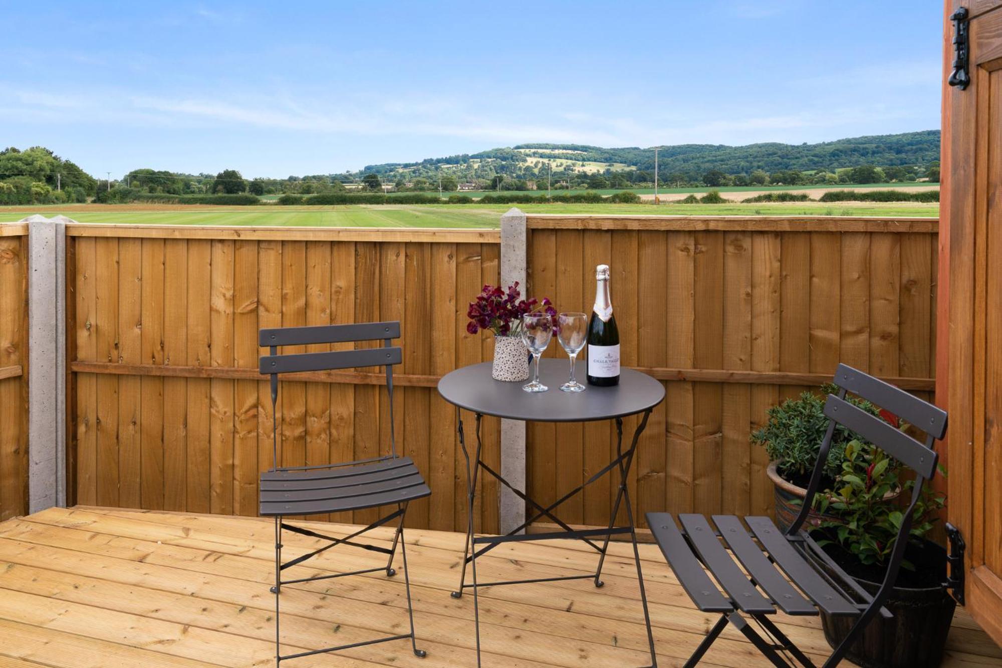 Outbak Shepherds Hut Cheltenham Luaran gambar